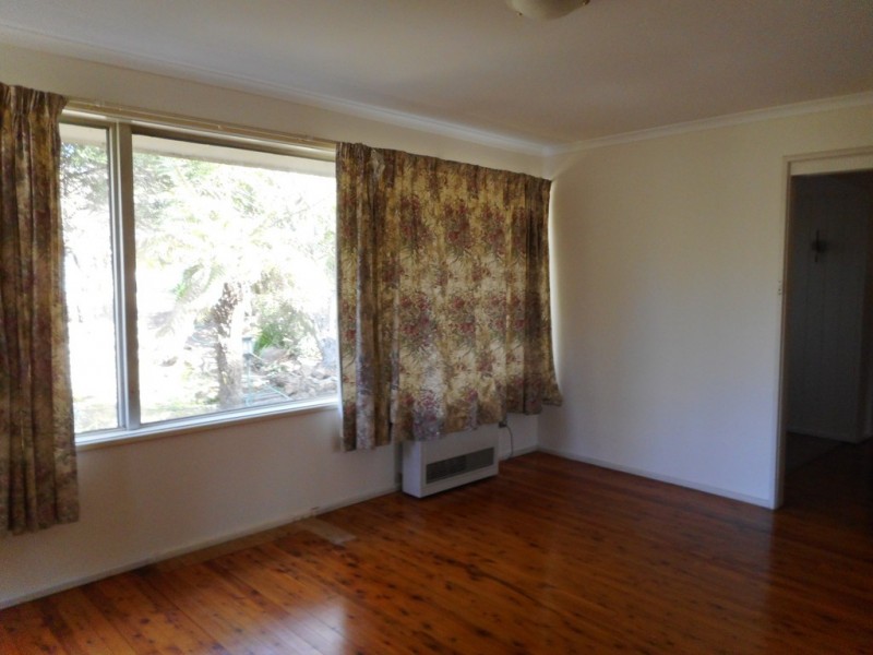 122 HENDERSON ROAD, Wentworth Falls NSW 2782