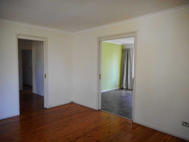 122 HENDERSON ROAD, Wentworth Falls NSW 2782