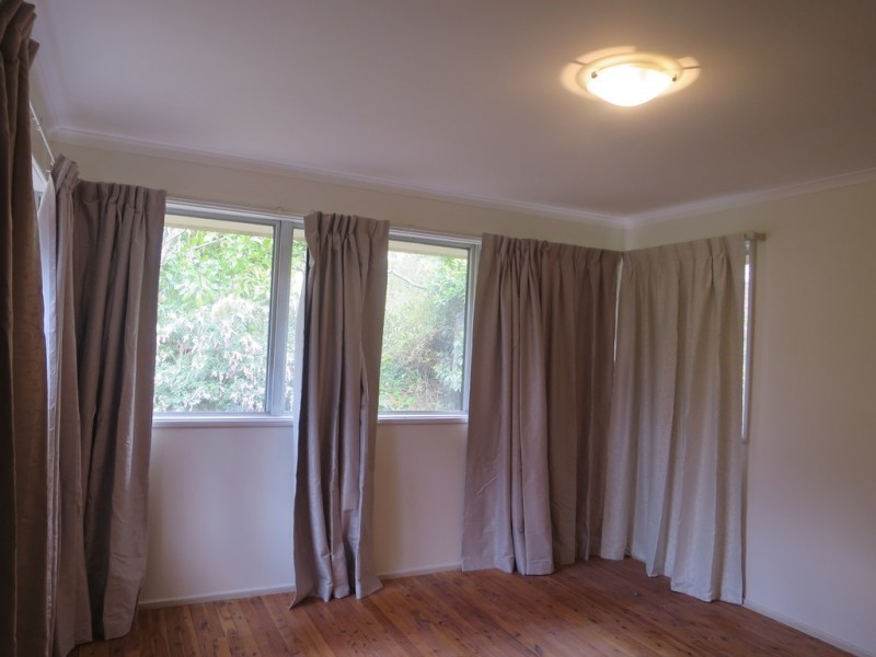 122 HENDERSON ROAD, Wentworth Falls NSW 2782