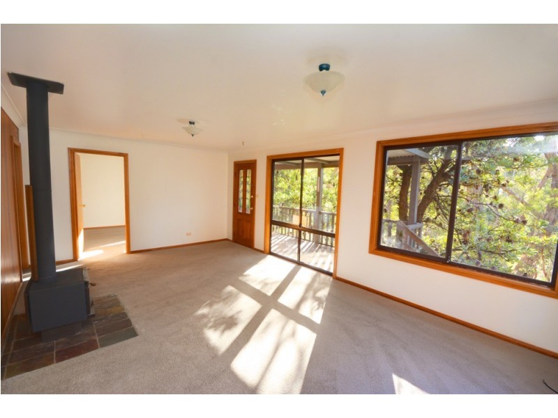 33 Radiance Avenue, Blackheath NSW 2785