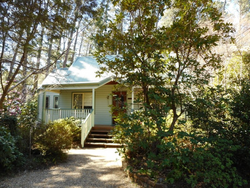 114 CLEOPATRA STREET, Blackheath NSW 2785