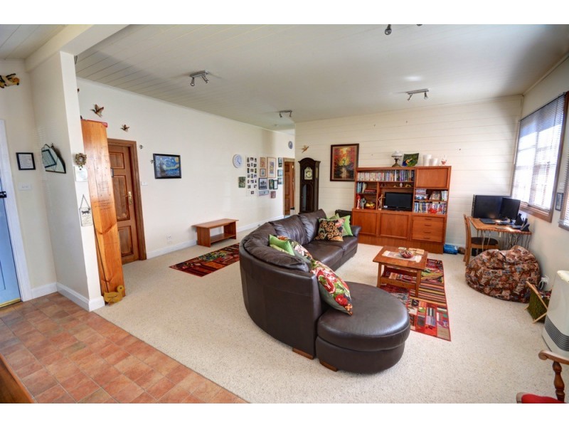 22 Bridges Street, Blackheath NSW 2785