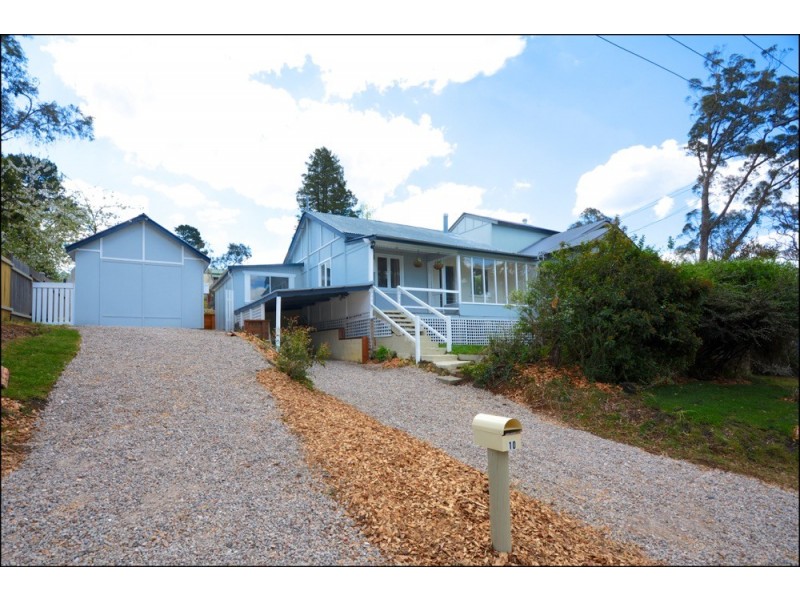 10 Rodriguez Ave, Blackheath NSW 2785