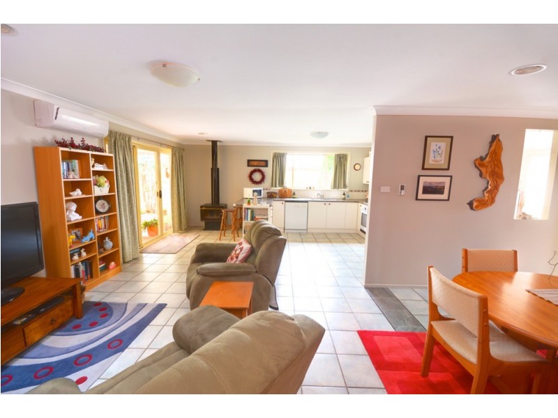 15 PALMER CRESCENT, Blackheath NSW 2785