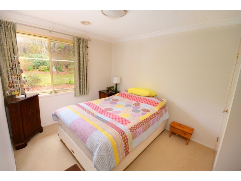 15 PALMER CRESCENT, Blackheath NSW 2785