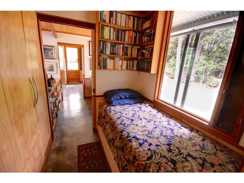 17 Farrer Road West, Mount Wilson NSW 2786