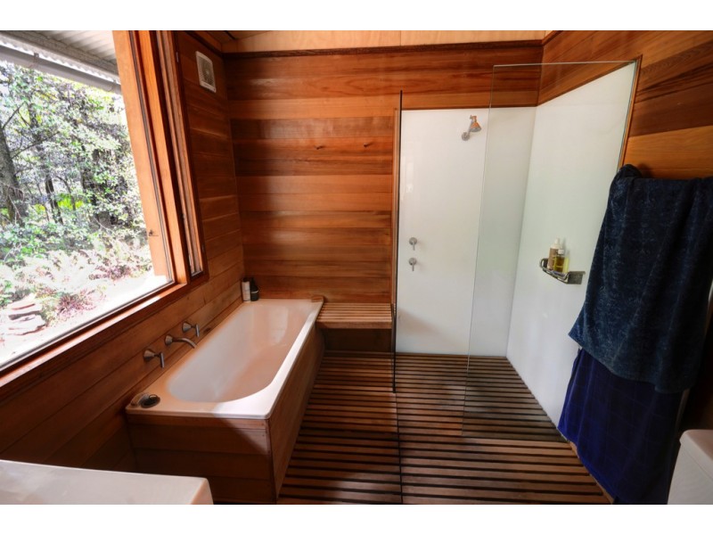 17 Farrer Road West, Mount Wilson NSW 2786