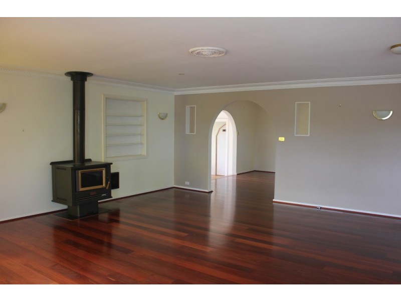 1 COOMASSIE STREET, Katoomba NSW 2780