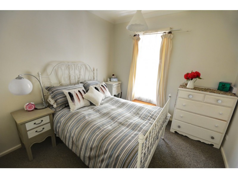 10 Grose Street, Blackheath NSW 2785