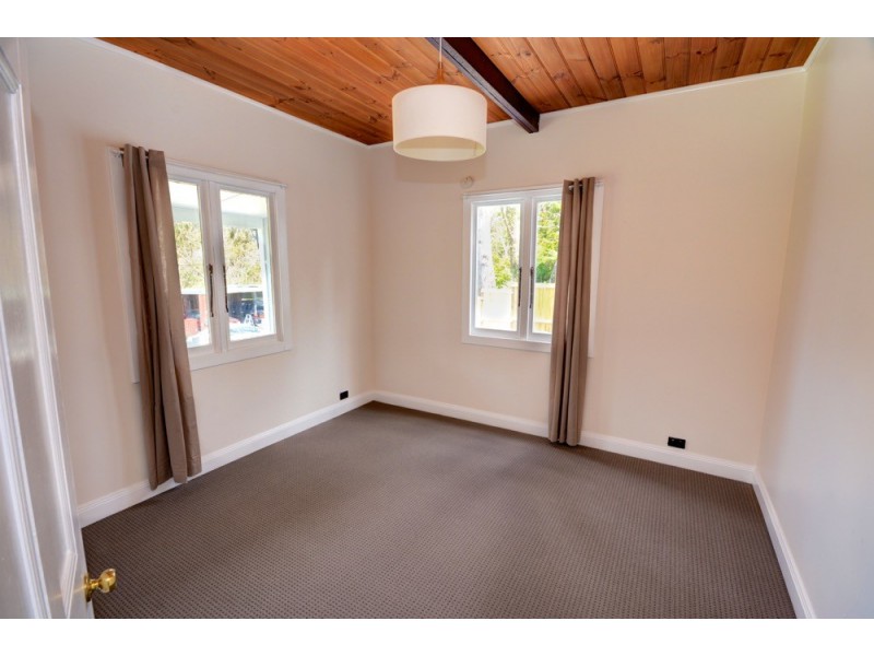 10 Rodriguez Ave, Blackheath NSW 2785