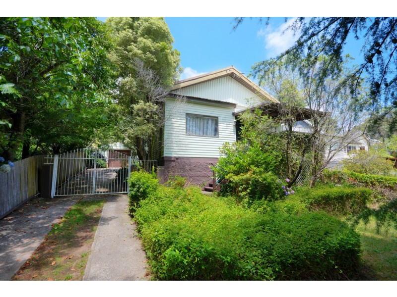 6 Shipley Road, Blackheath NSW 2785