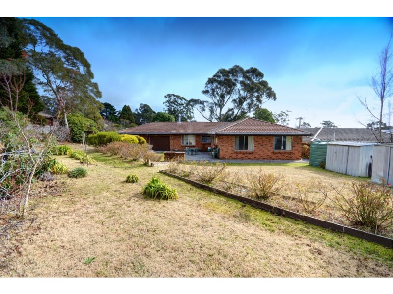 81 – 83 Hat Hill Road, Blackheath NSW 2785