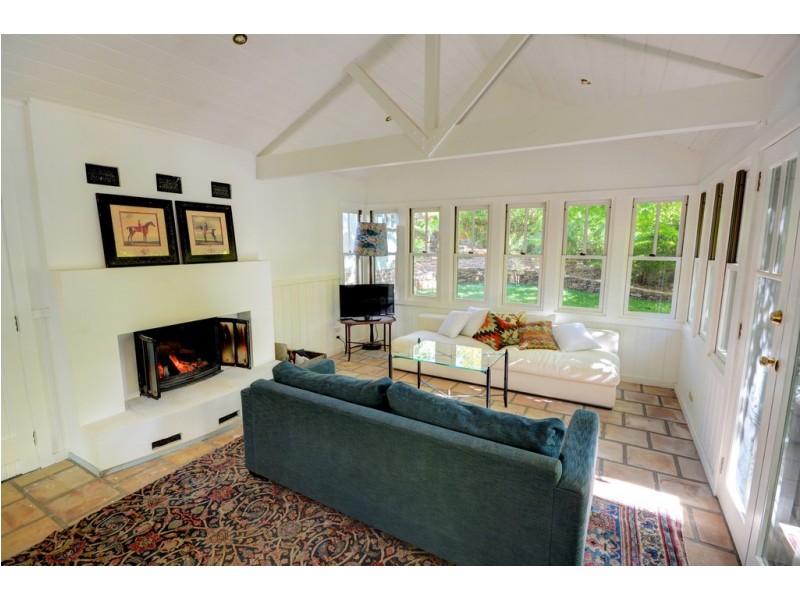 18 Barratt St, Blackheath NSW 2785