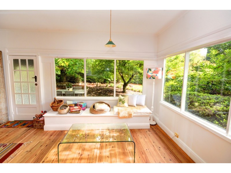 18 Barratt St, Blackheath NSW 2785