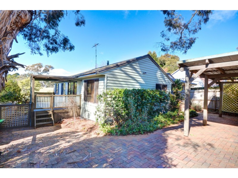 17 Kanimbla Road, Blackheath NSW 2785