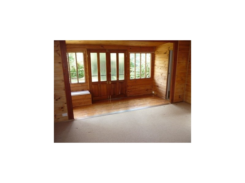 8-10 RICHMOND AVENUE, Medlow Bath NSW 2780