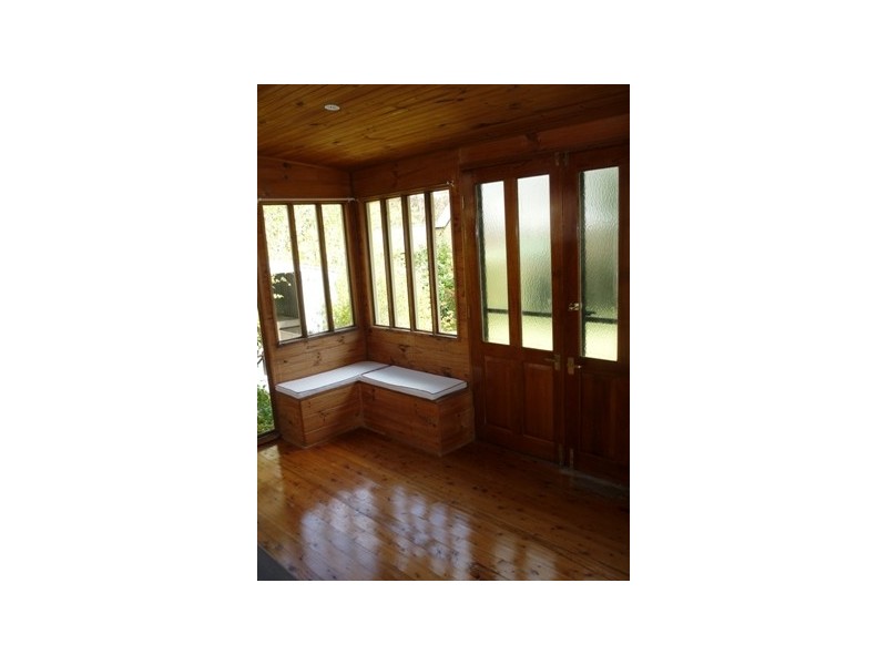 8-10 RICHMOND AVENUE, Medlow Bath NSW 2780