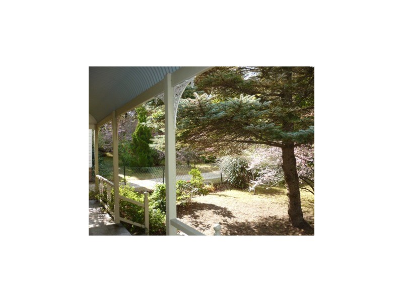 8-10 RICHMOND AVENUE, Medlow Bath NSW 2780