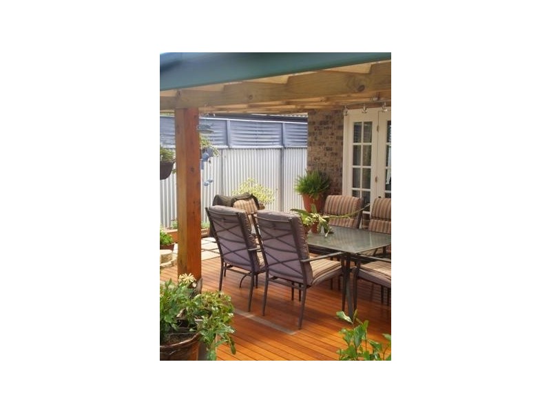 6 BURTON RD, Blackheath NSW 2785