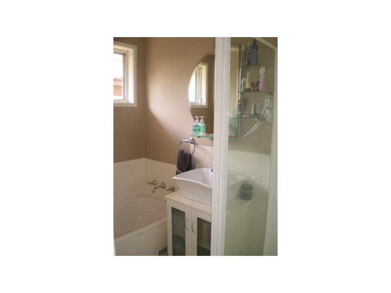 6 BURTON RD, Blackheath NSW 2785