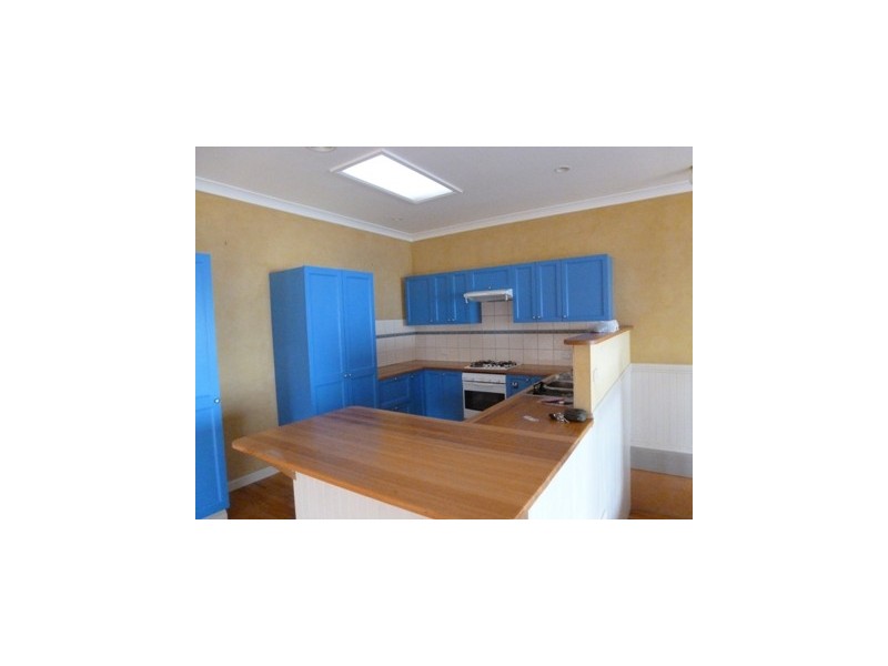19 GORDON AVE, Blackheath NSW 2785