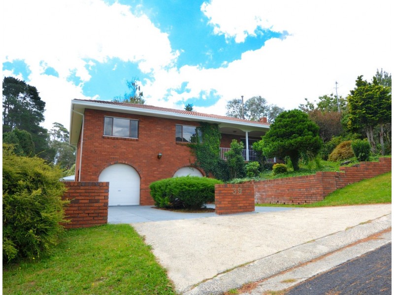 39 Bundarra Street, Blackheath NSW 2785