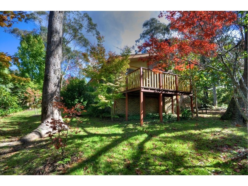 43  Clarence Rd, Blackheath NSW 2785