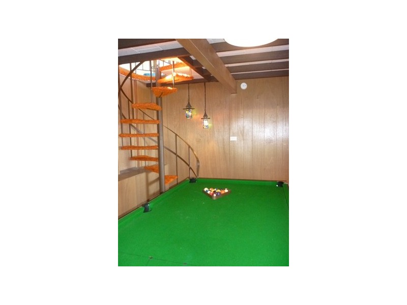 16 STAVELEY PDE, Blackheath NSW 2785