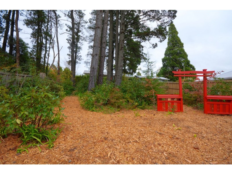 35 Clarence Road, Blackheath NSW 2785