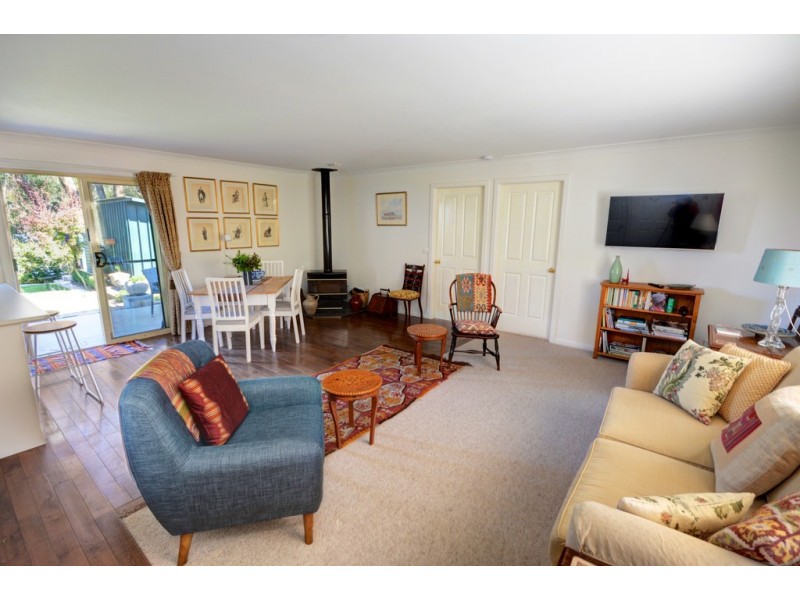 15 Great Western Highway, Mount Victoria NSW 2786