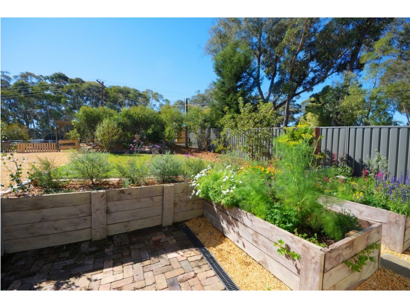 15 Great Western Highway, Mount Victoria NSW 2786