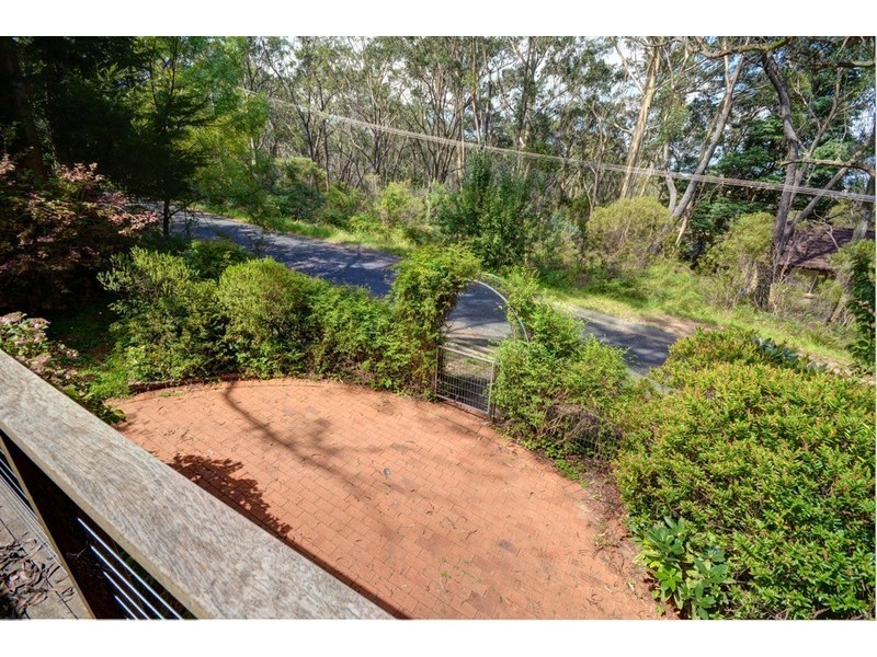 23 FARNELLS RD, Katoomba NSW 2780