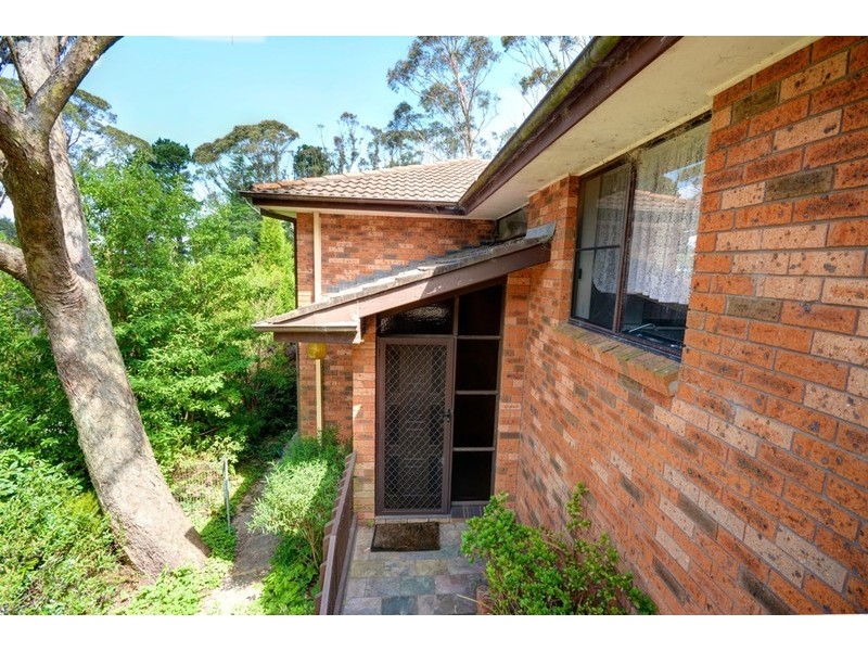 23 FARNELLS RD, Katoomba NSW 2780