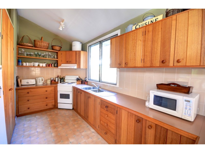 7-9 Wynnes Rocks Road, Mount Wilson NSW 2786