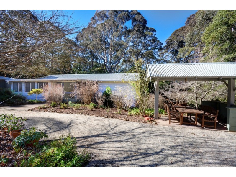 7-9 Wynnes Rocks Road, Mount Wilson NSW 2786