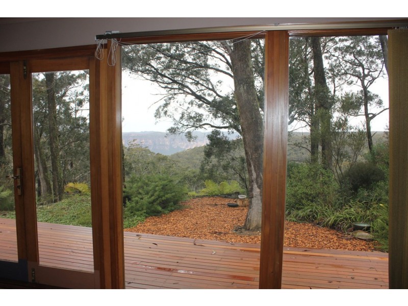 237 HAT HILL ROAD, Blackheath NSW 2785