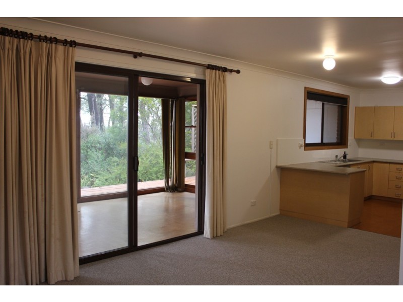 237 HAT HILL ROAD, Blackheath NSW 2785