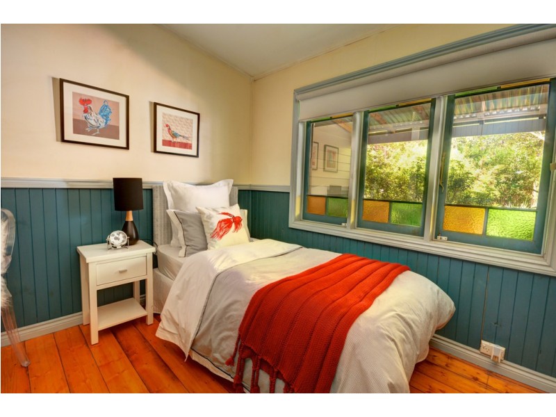 16 Lookout Street, Blackheath NSW 2785