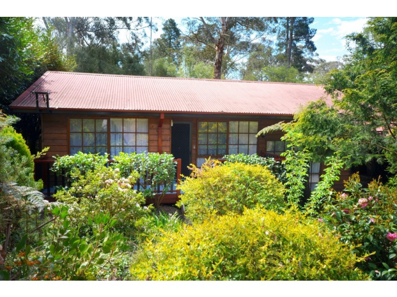 4 Egmont Road, Medlow Bath NSW 2780