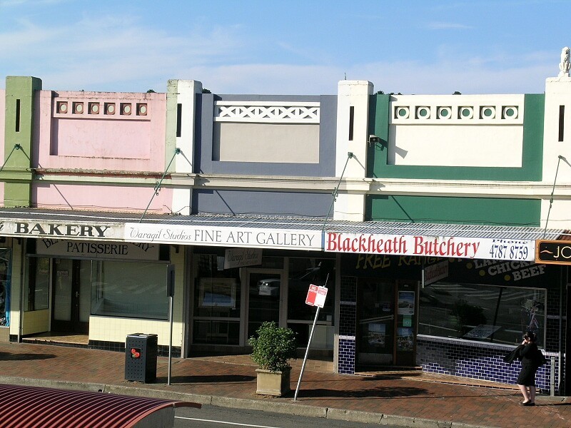 8 Govetts Leap Road, Blackheath NSW 2785