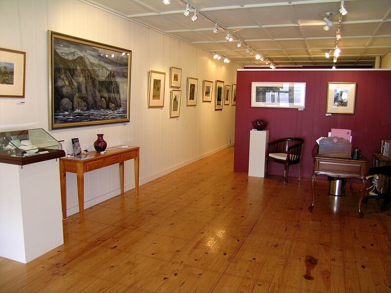 8 Govetts Leap Road, Blackheath NSW 2785