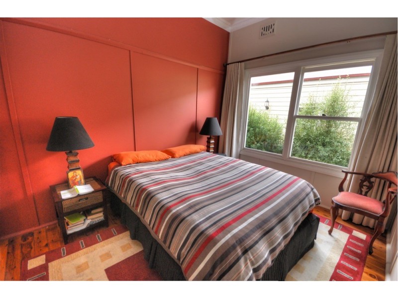 16 Belvidere Avenue, Blackheath NSW 2785