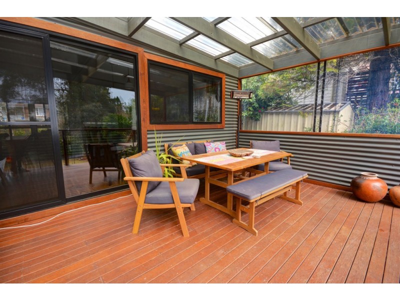 4 Irvine Avenue, Blackheath NSW 2785
