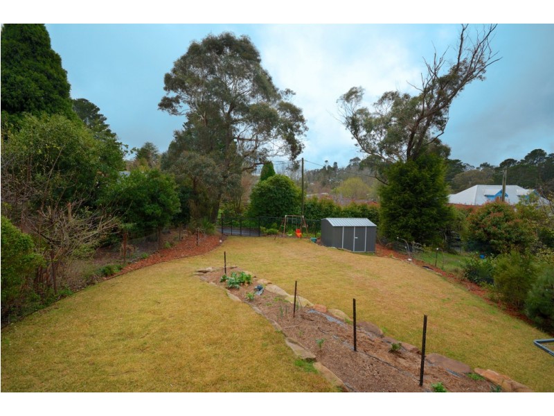 4 Irvine Avenue, Blackheath NSW 2785