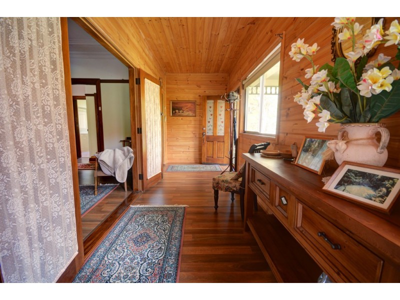 32 Brentwood Avenue, Blackheath NSW 2785