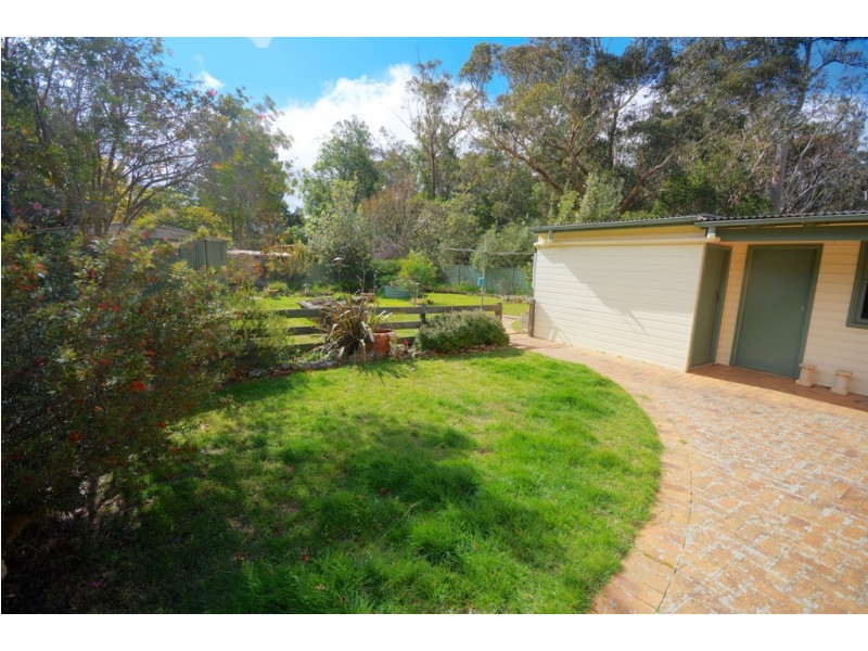 32 Brentwood Avenue, Blackheath NSW 2785
