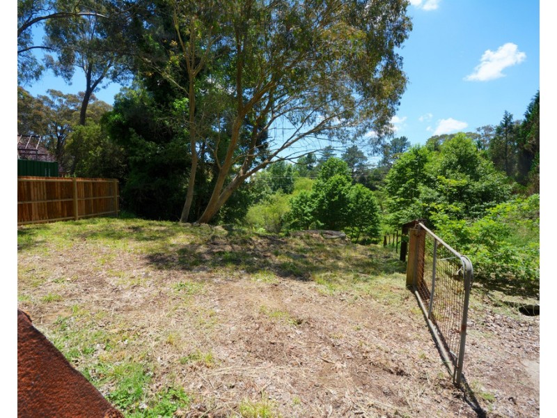 11 Cleopatra Street, Blackheath NSW 2785