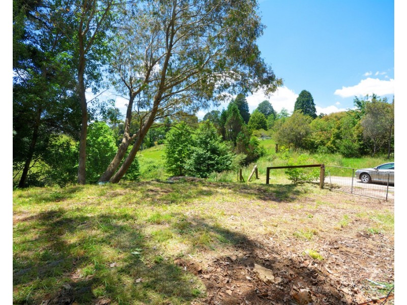 11 Cleopatra Street, Blackheath NSW 2785