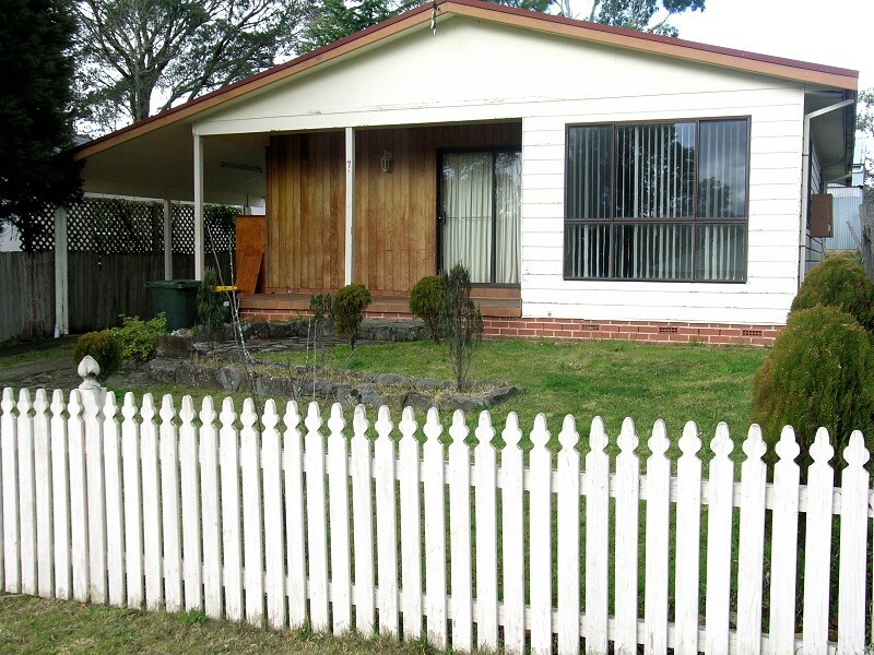 7 Harrison St, Blackheath NSW 2785