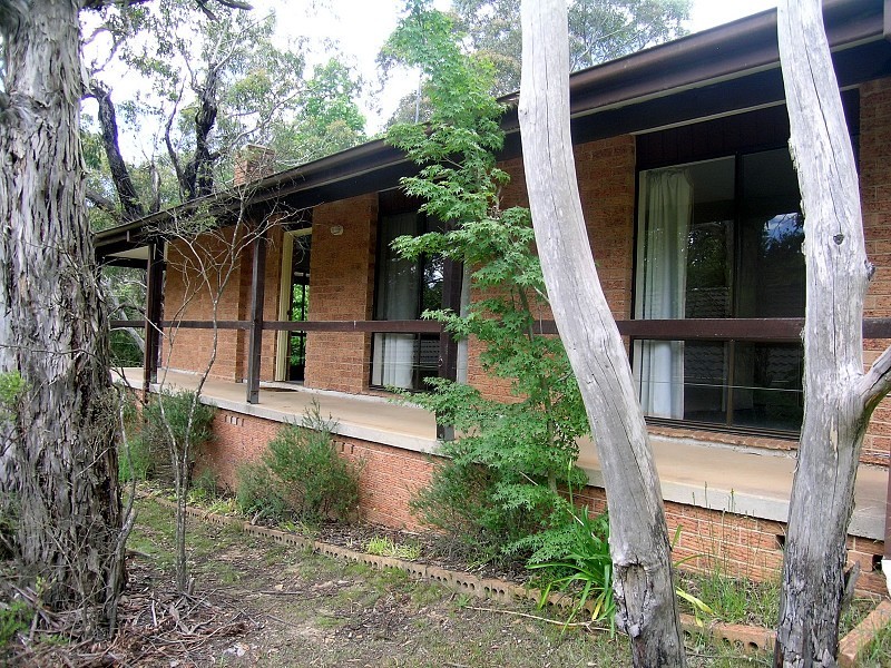 90 Clarence Road, Blackheath NSW 2785